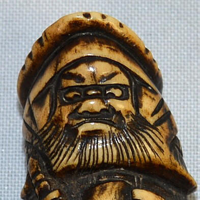 антикварная японская нецке из оленьего рога, эпоха Эдо