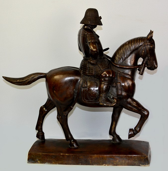 японская антикварная бронза: самурай-всадник, конная статуэтка