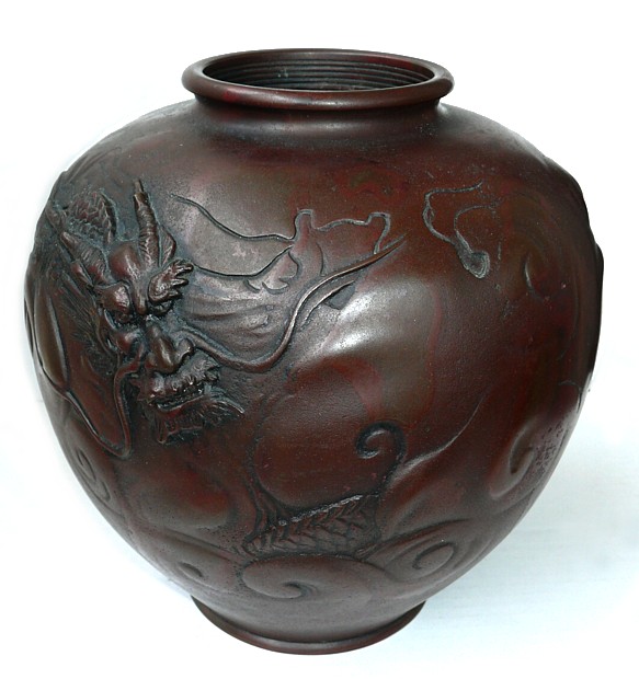 бронзовая ваза с Драконом, 1860-е гг., Япония